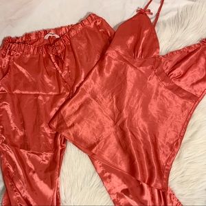 🛍3/30 Satin PJ Set